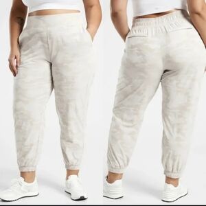 Women's Athleta Brooklyn Camo Jogger Plus Size 22 NWT $98